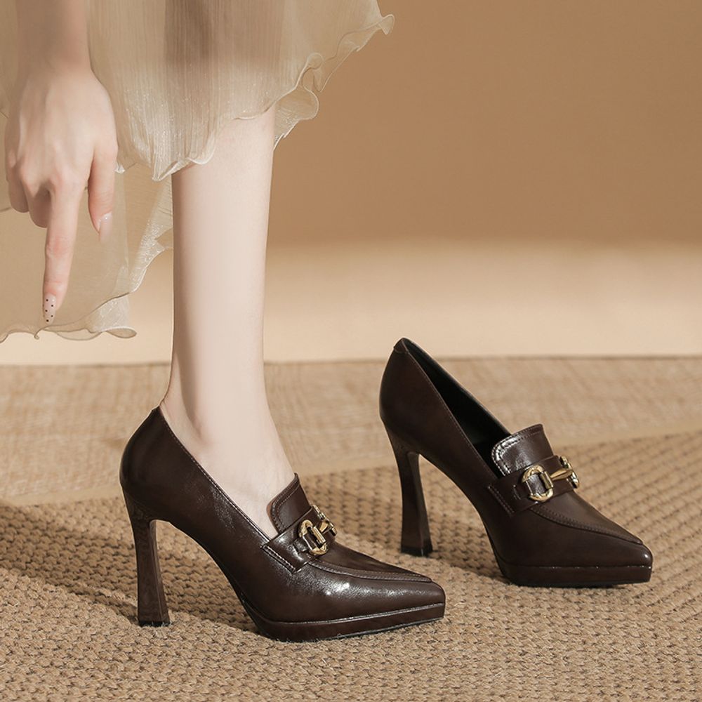 Loafers Design Pointed Heels
