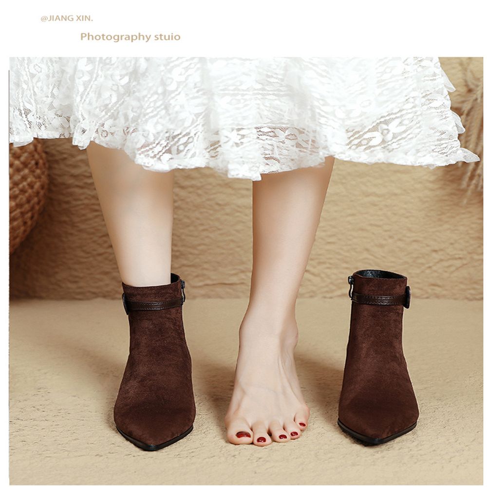 Retro chunky heel ankle boots