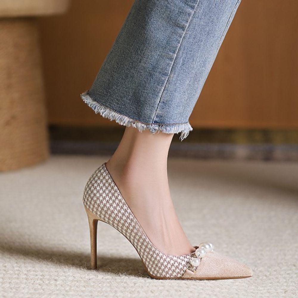 Houndstooth high heels