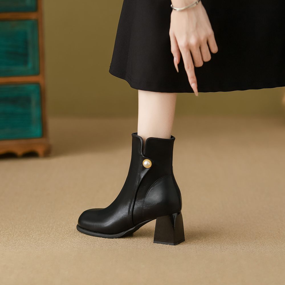 Chunky Heel Mary Jane Boots