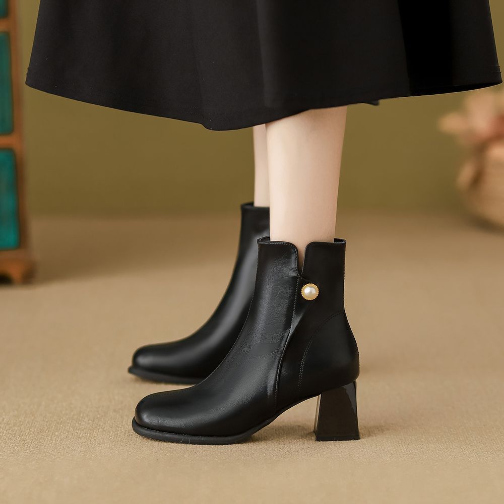 Chunky Heel Mary Jane Boots