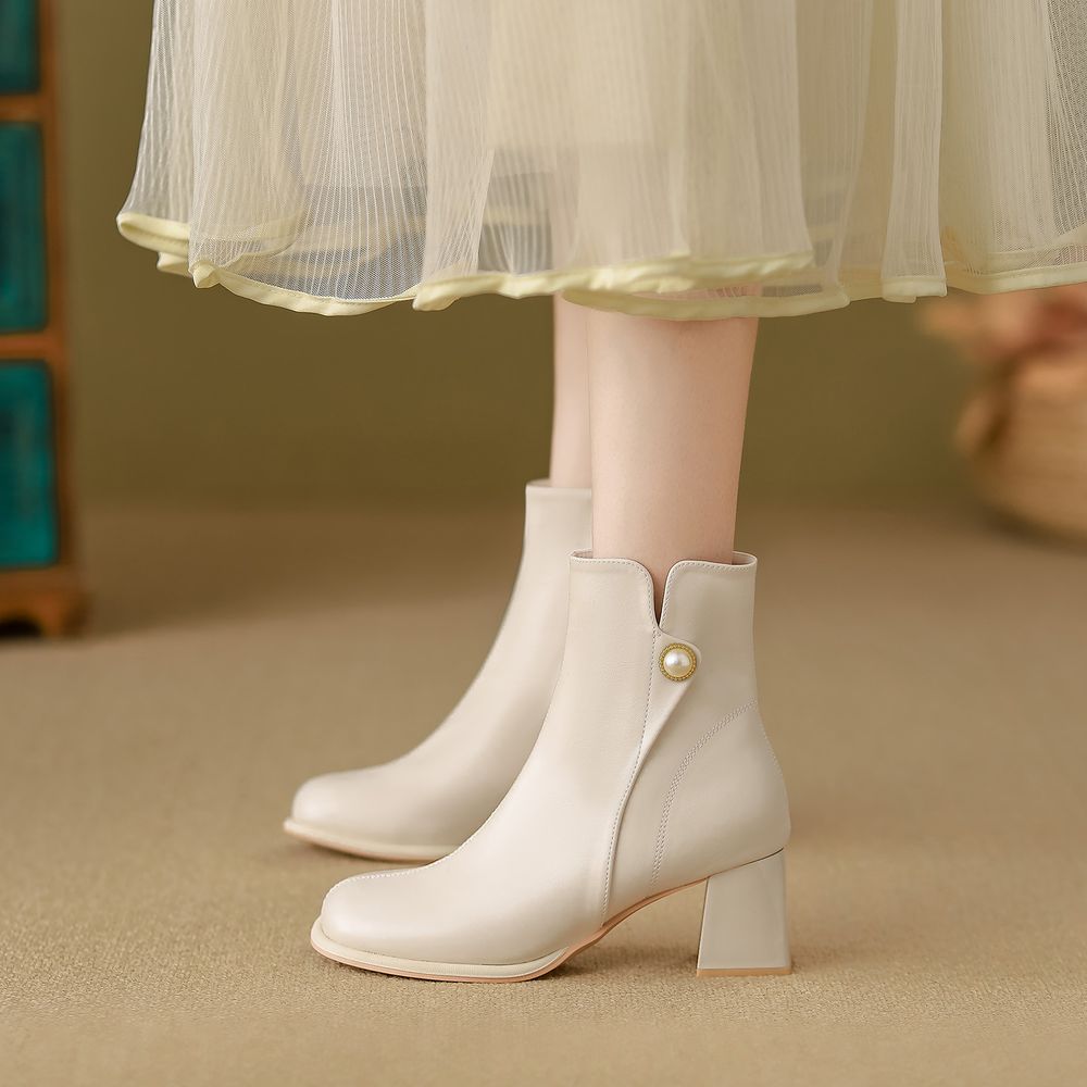 Chunky Heel Mary Jane Boots