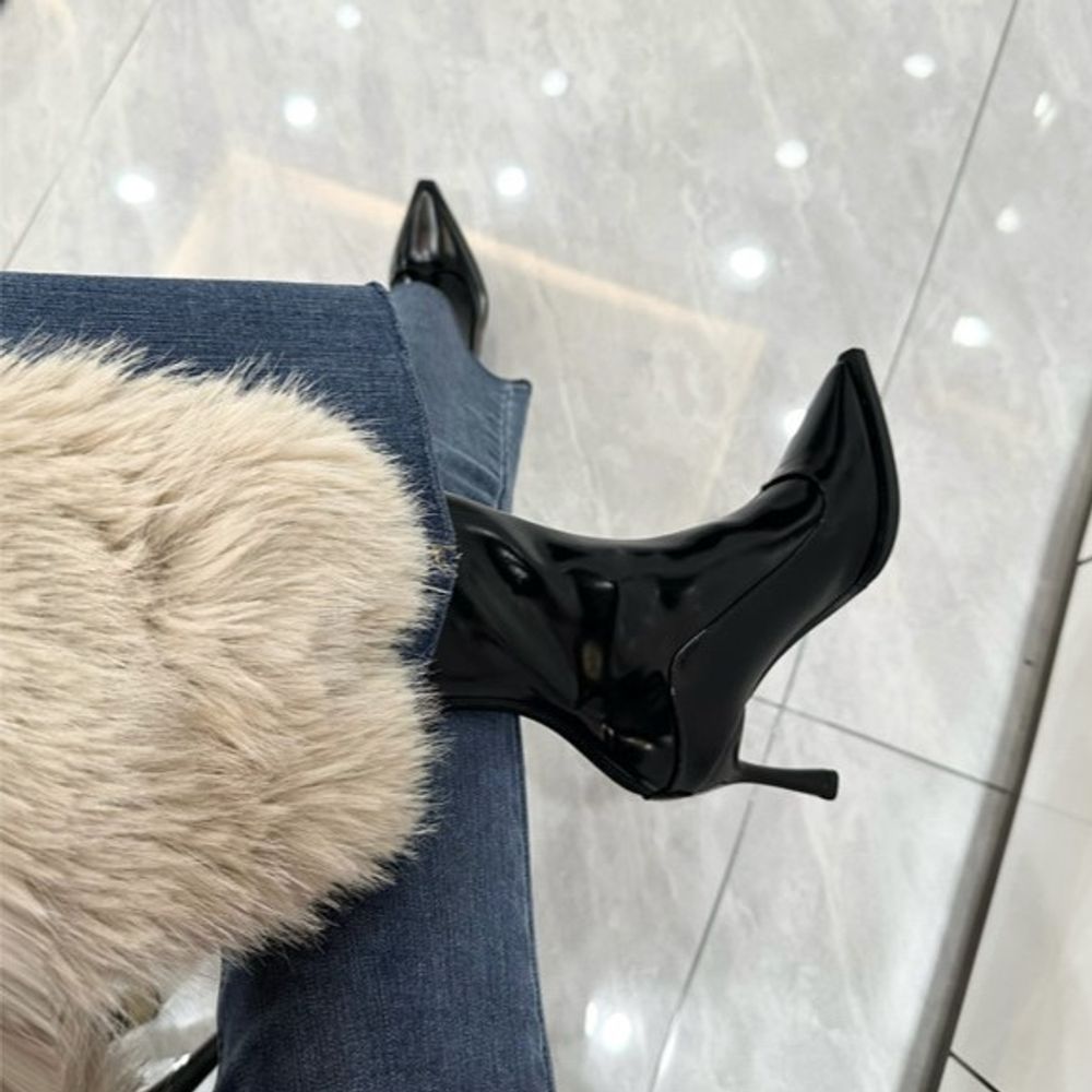 Pointed Toe Ankle Boots