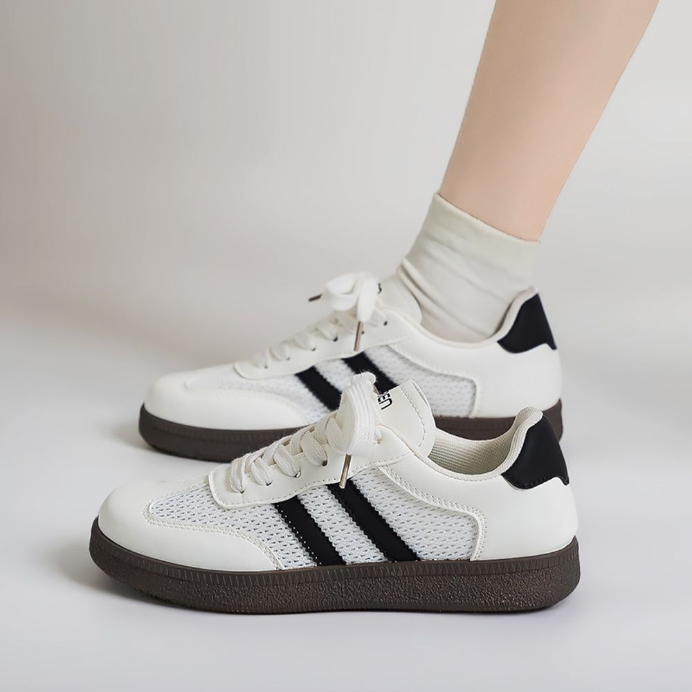 Premium Casual Sneakers