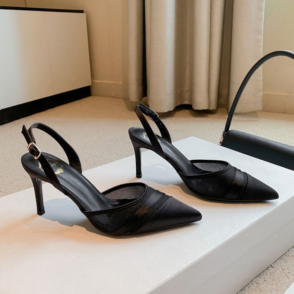 Pointed-toe stiletto high heels