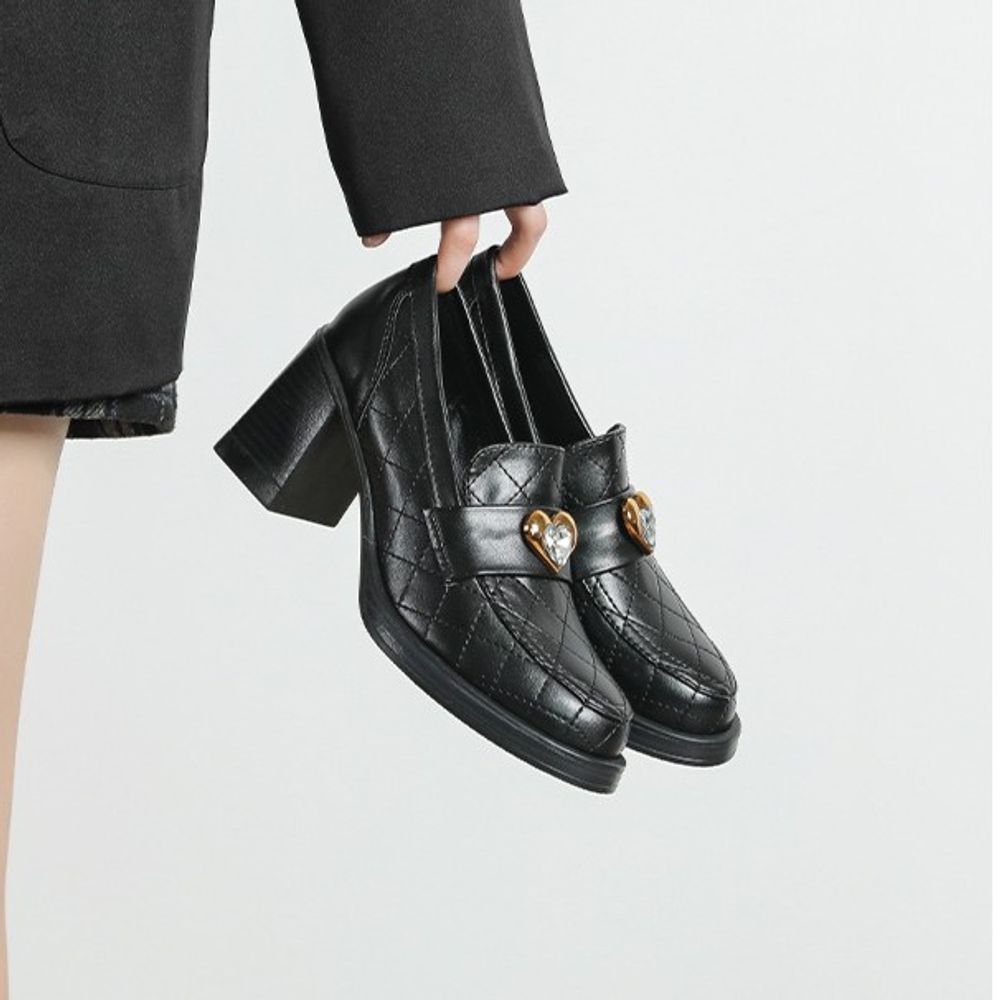 Chunky leather shoes