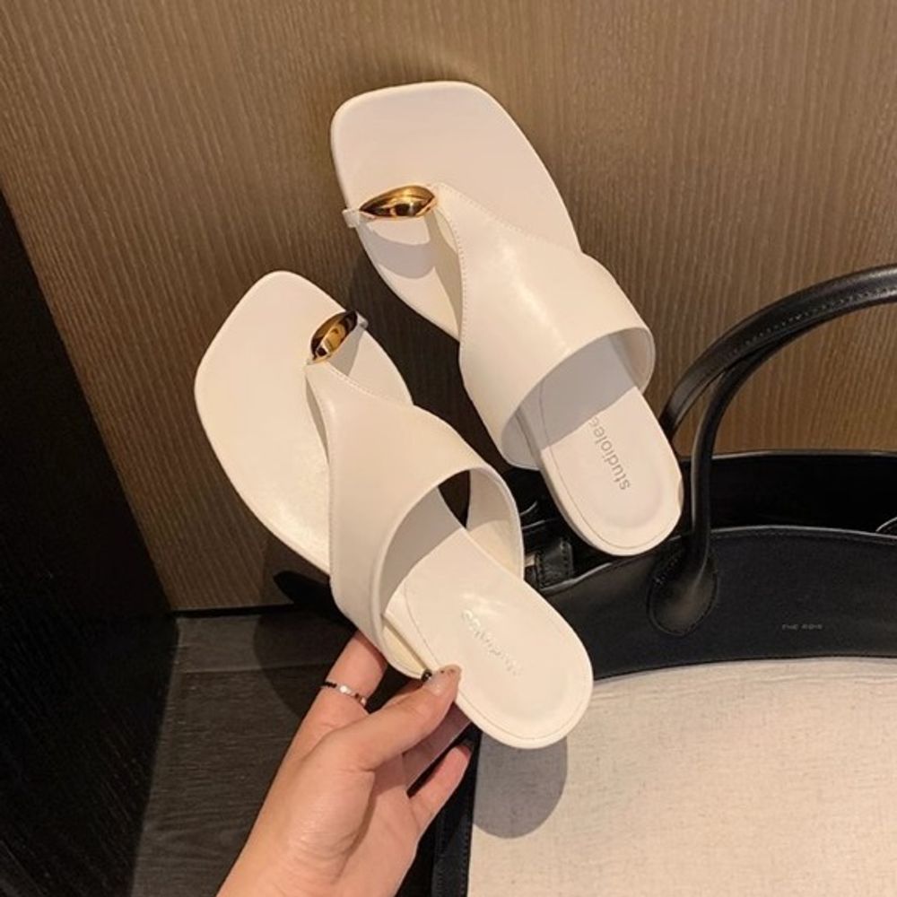 Flip-Flops Low Heel Women's Sandals