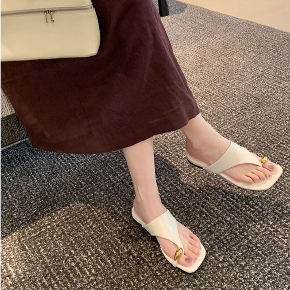 Flip-Flops Low Heel Women's Sandals