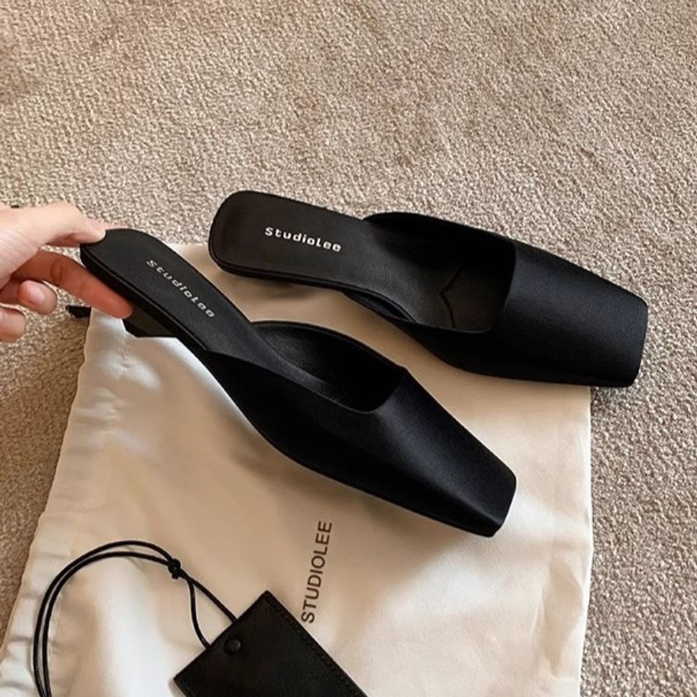 Square-toe Mules Slippers