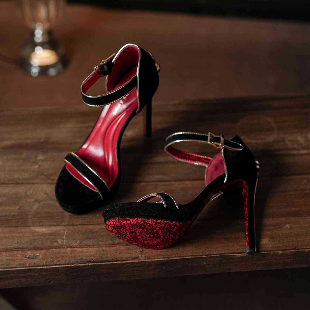 Red-Soled high-Heeled