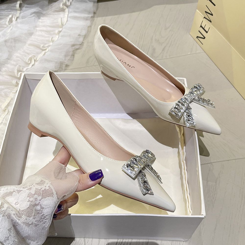 Rhinestone bow petite high-heeled