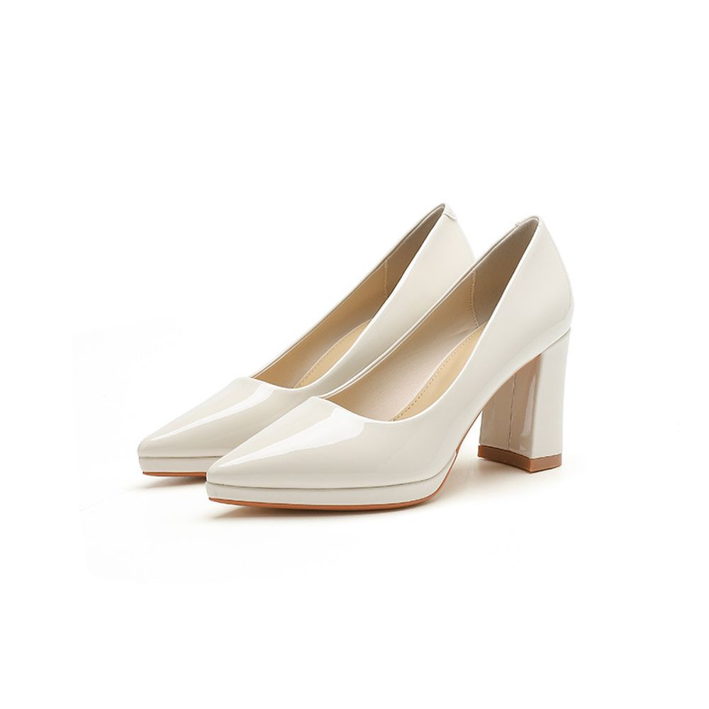 Pointed-toe chunky heel high heels