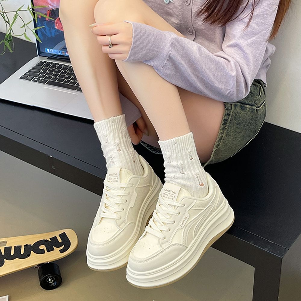 Thick Soled Casual Sneakers