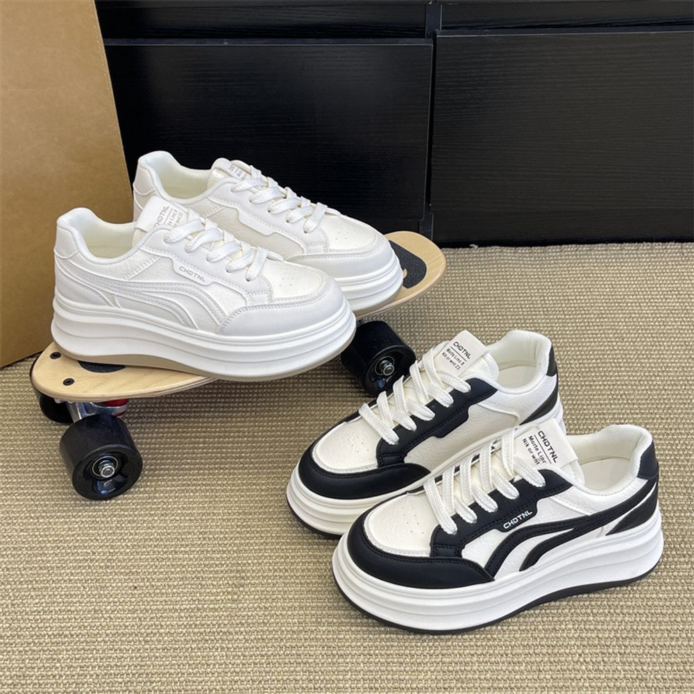 Thick Soled Casual Sneakers
