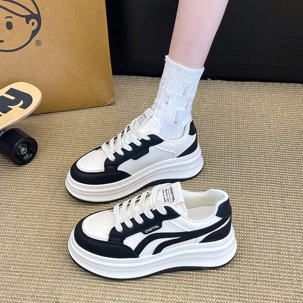 Thick Soled Casual Sneakers
