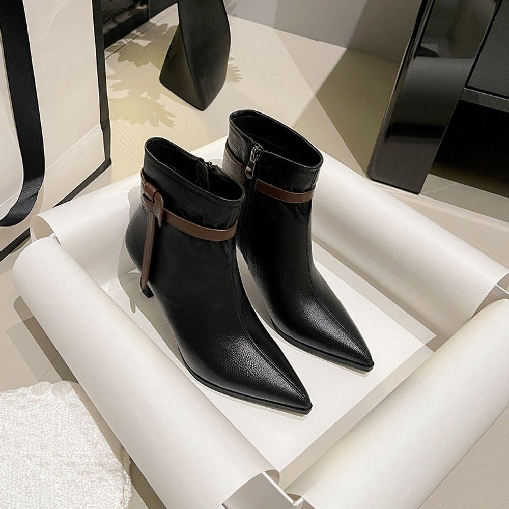 Ankle boots