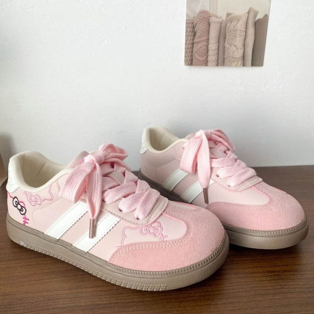 Premium Casual Sneakers