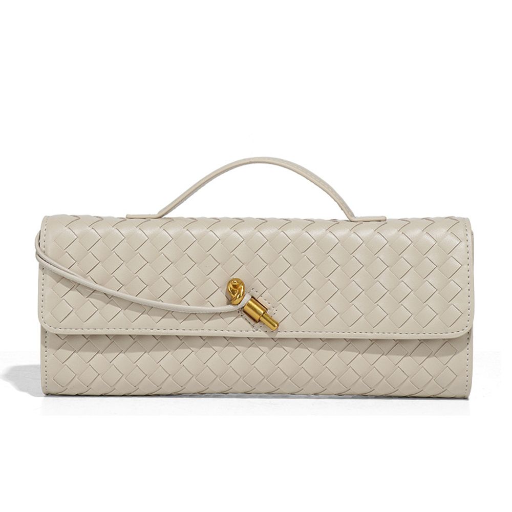 Baguette shoulder bag