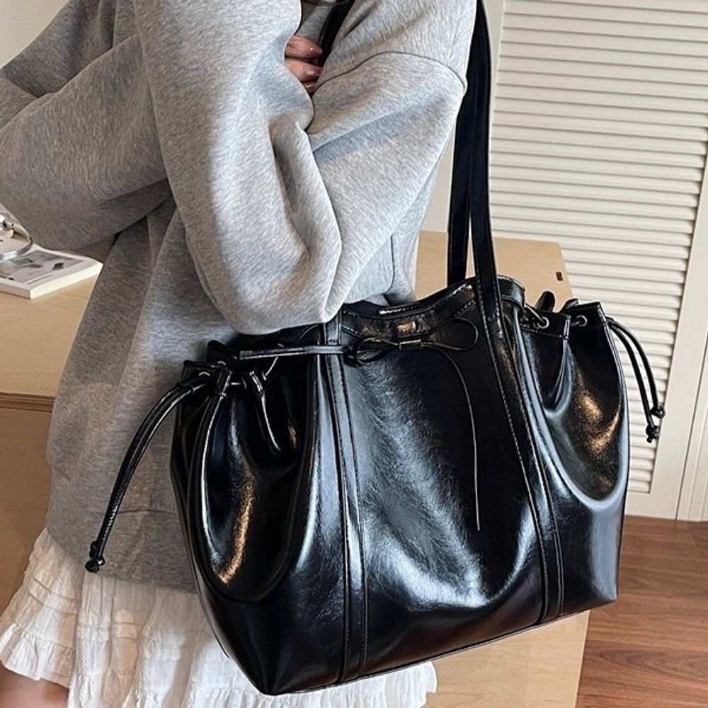 Waxed Leather Tote Bag