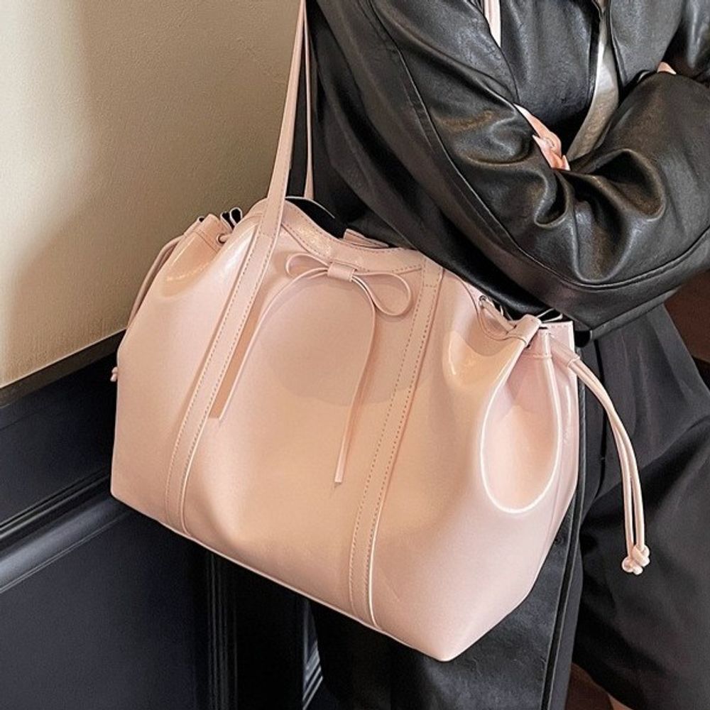 Waxed Leather Tote Bag