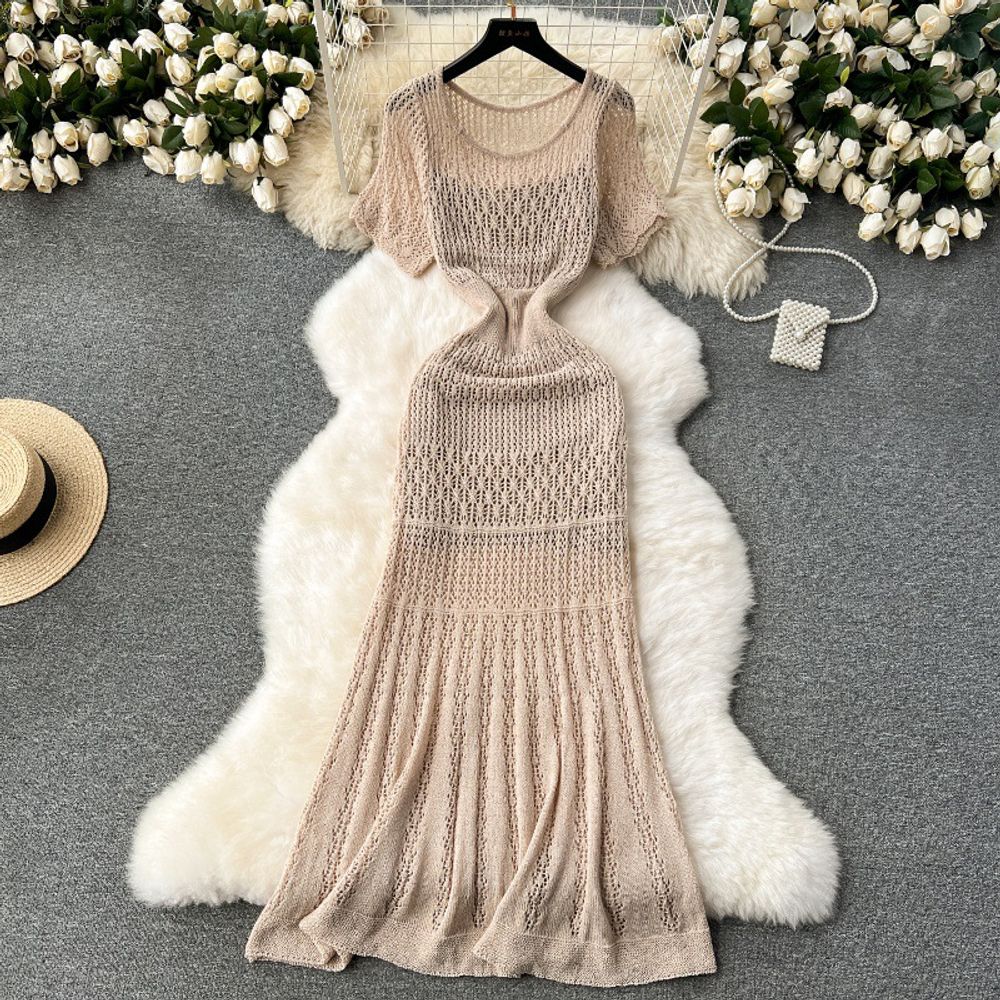 Hollow-out knitted maxi dress