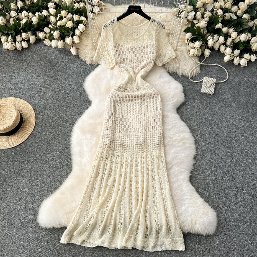 Hollow-out knitted maxi dress