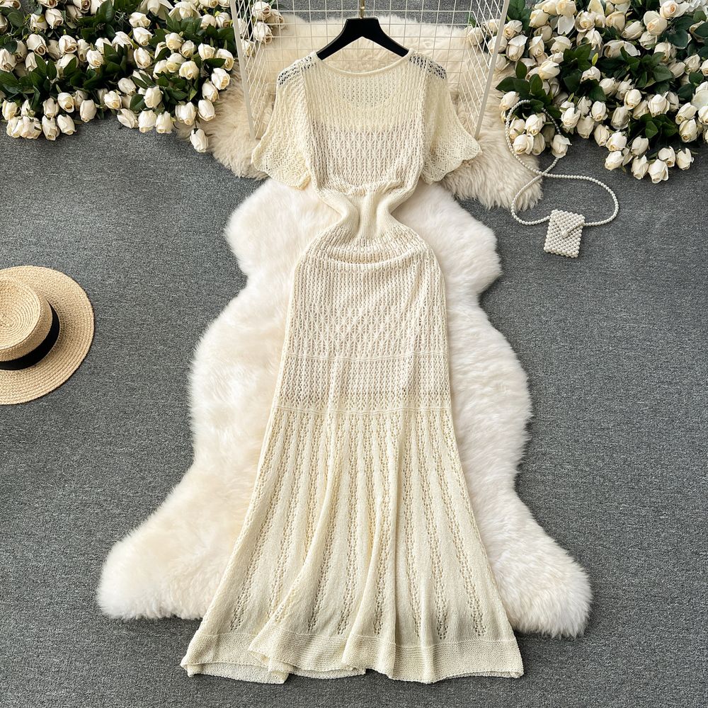 Hollow-out knitted maxi dress