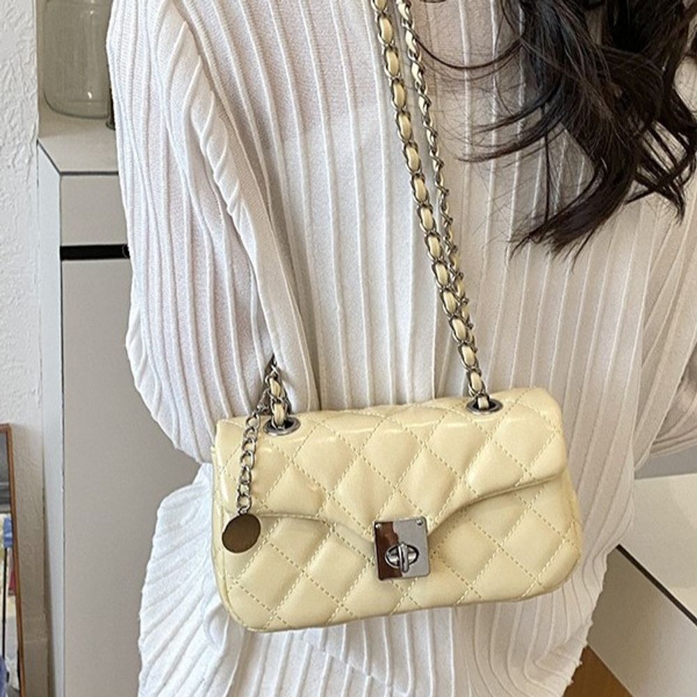 Quilted chain Premium handbag