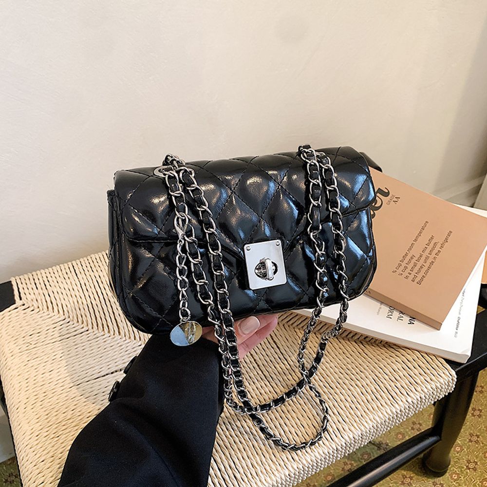 Quilted chain Premium handbag