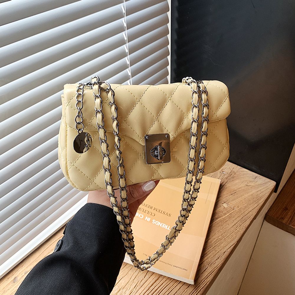 Quilted chain Premium handbag