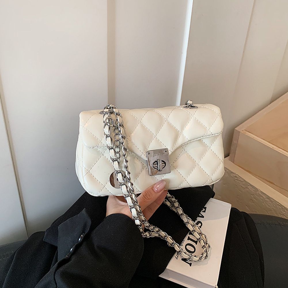Quilted chain Premium handbag