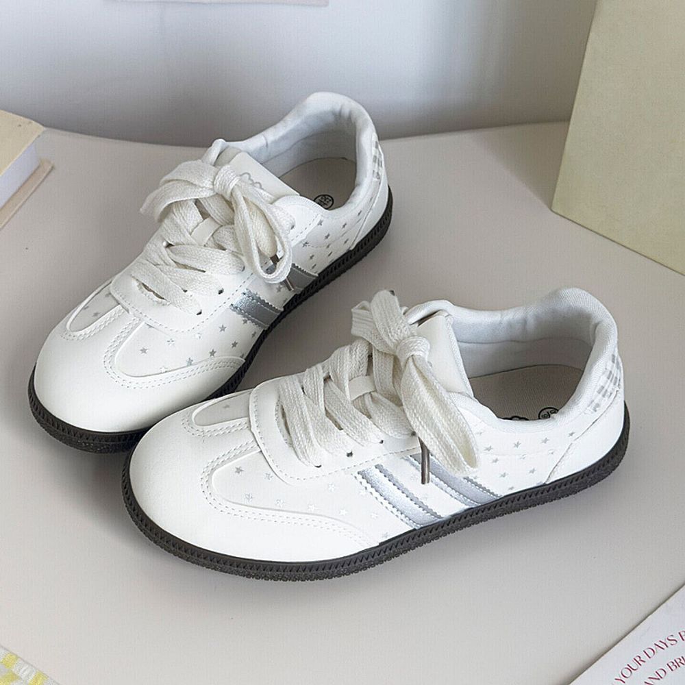 Lightweight Casual Sneakers