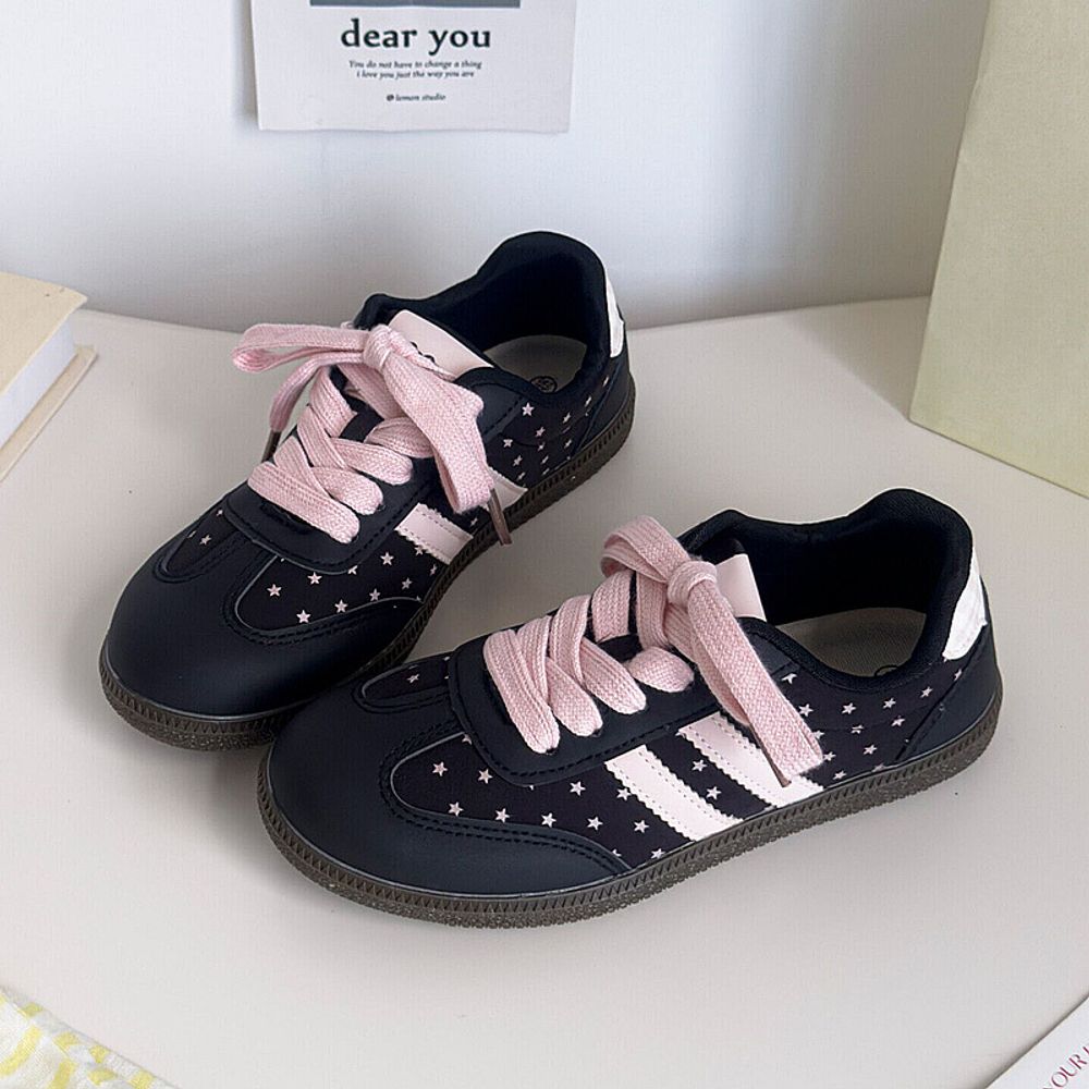 Lightweight Casual Sneakers