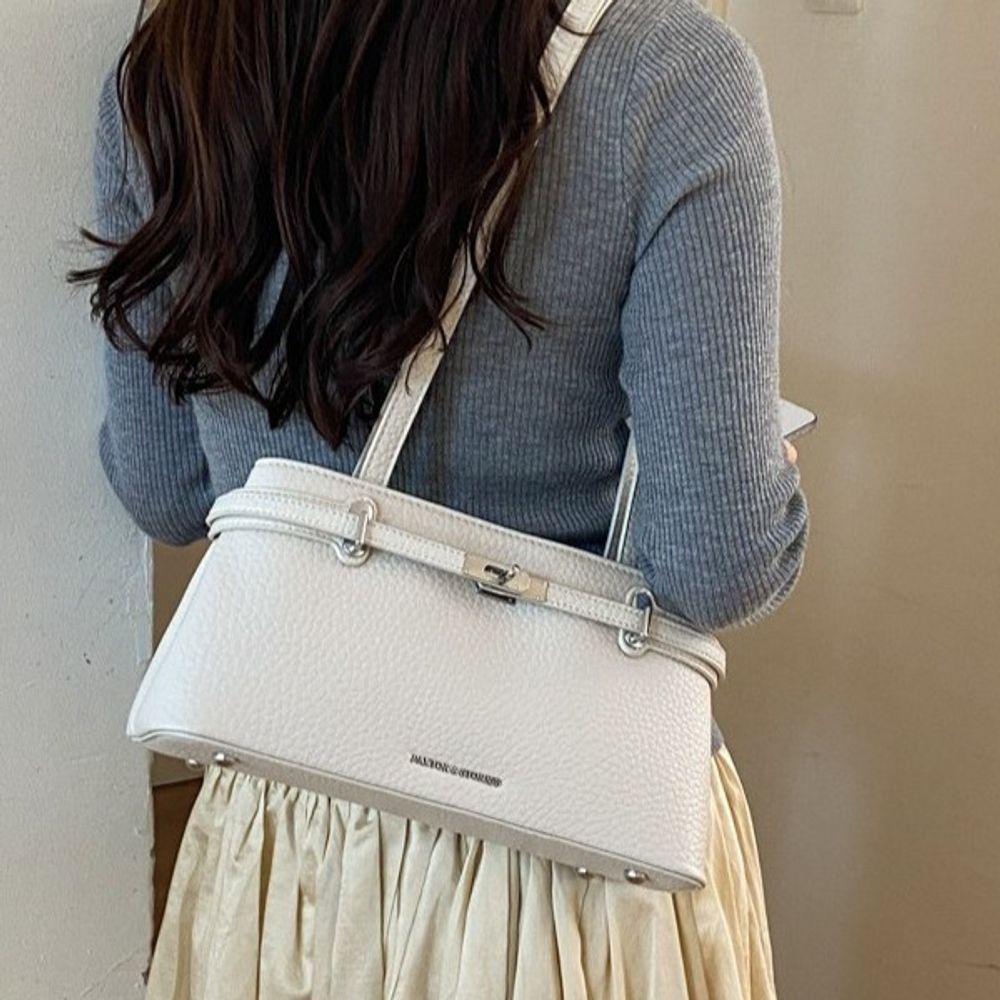 Trendy Shoulder Bag