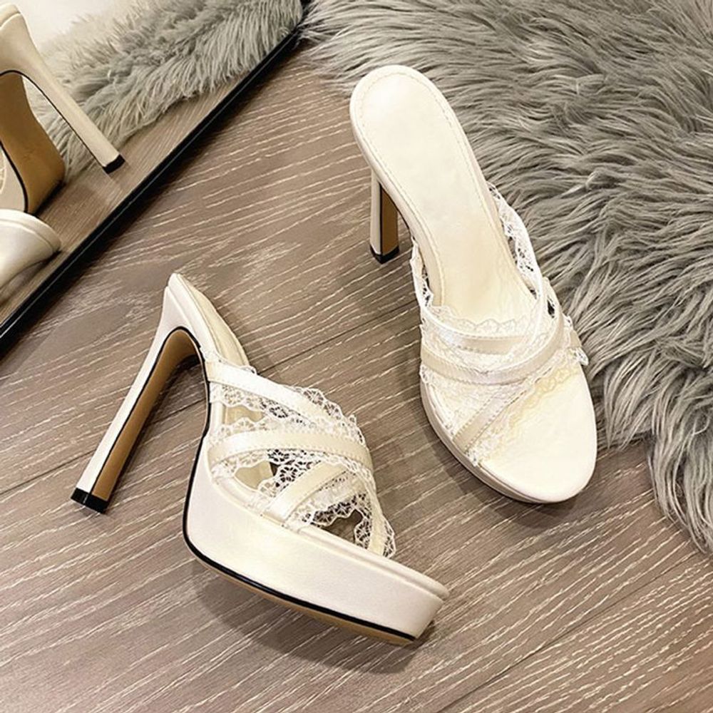 Lacey Platform Sandals