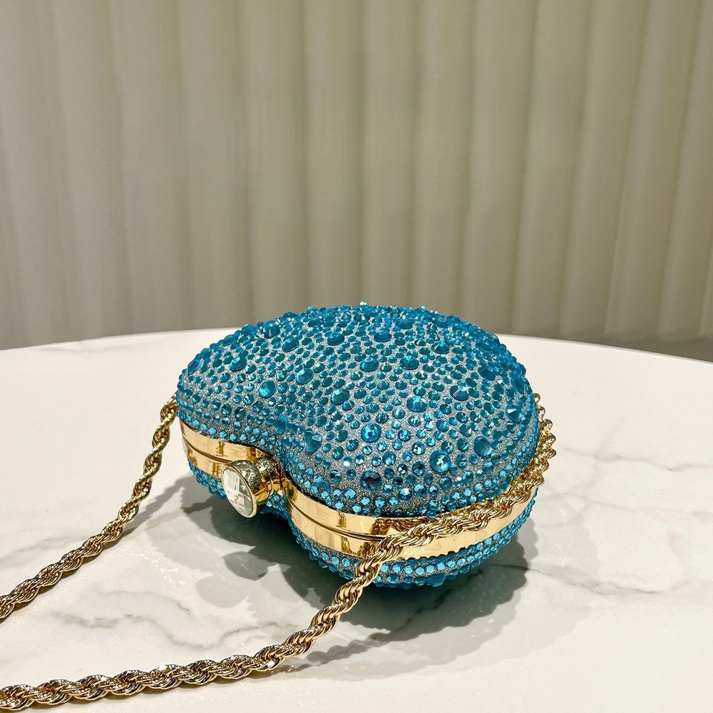 Heart Shaped Rhinestone Clutch
