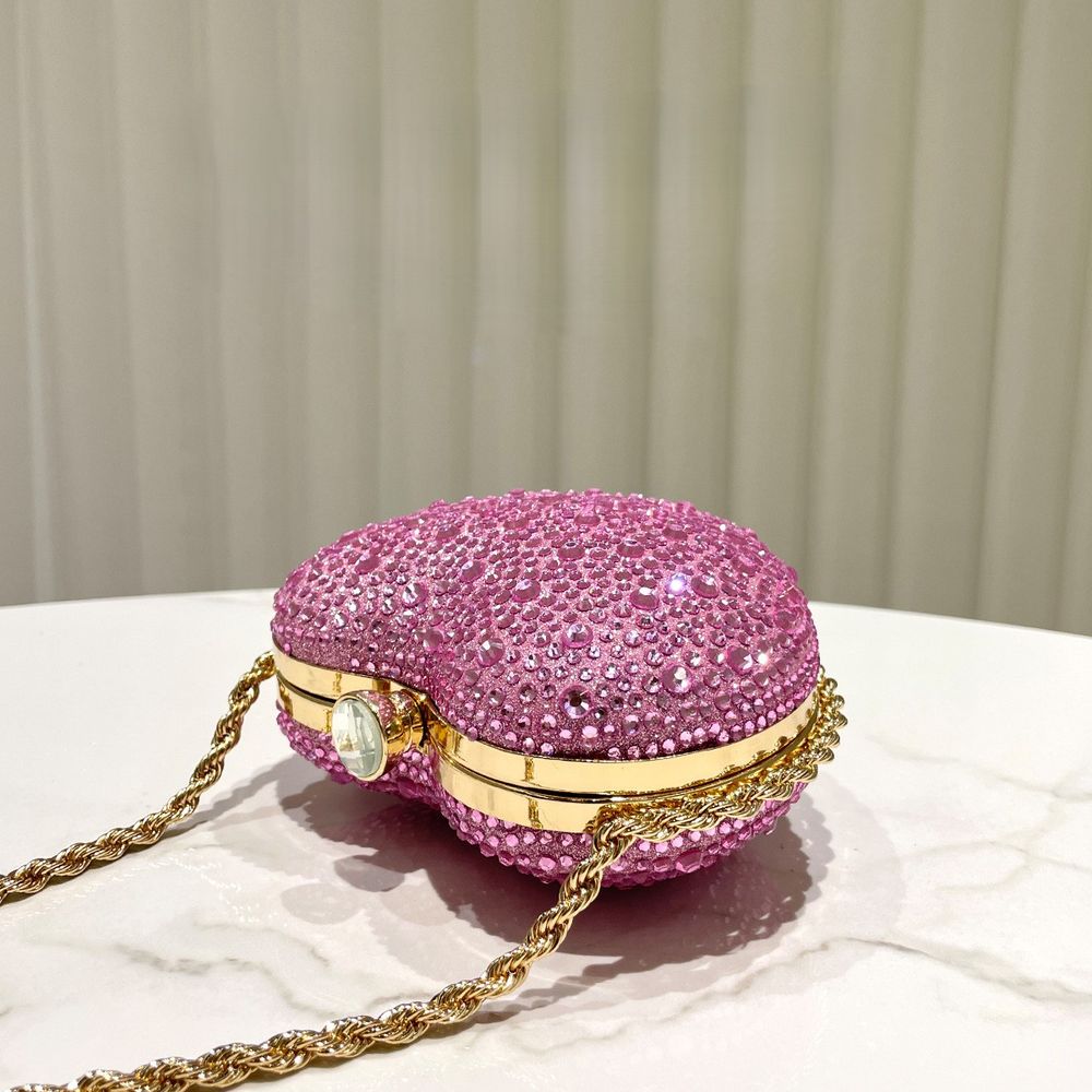 Heart Shaped Rhinestone Clutch
