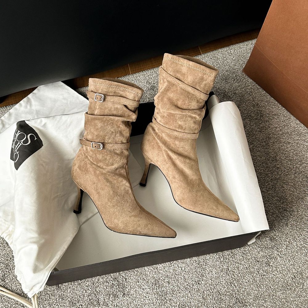 Pleated Stilletto High Boots