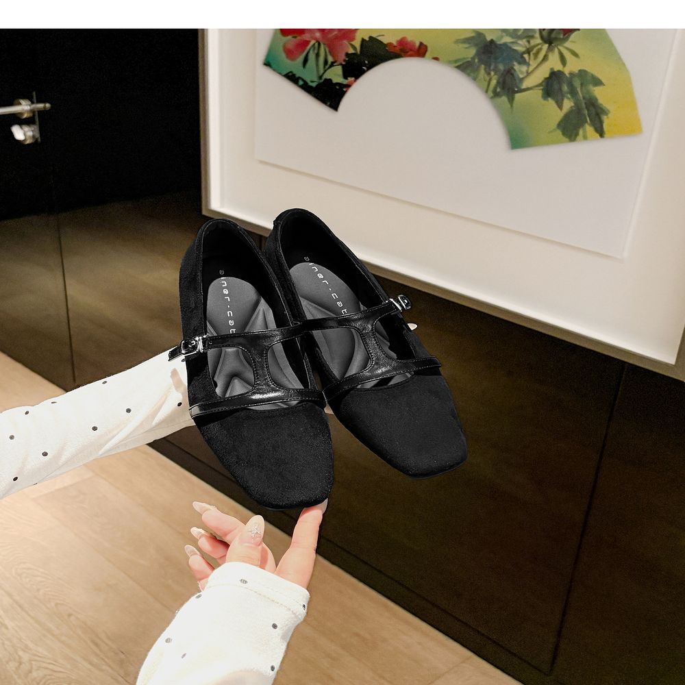 Suede Leather Printed Flat Shoes