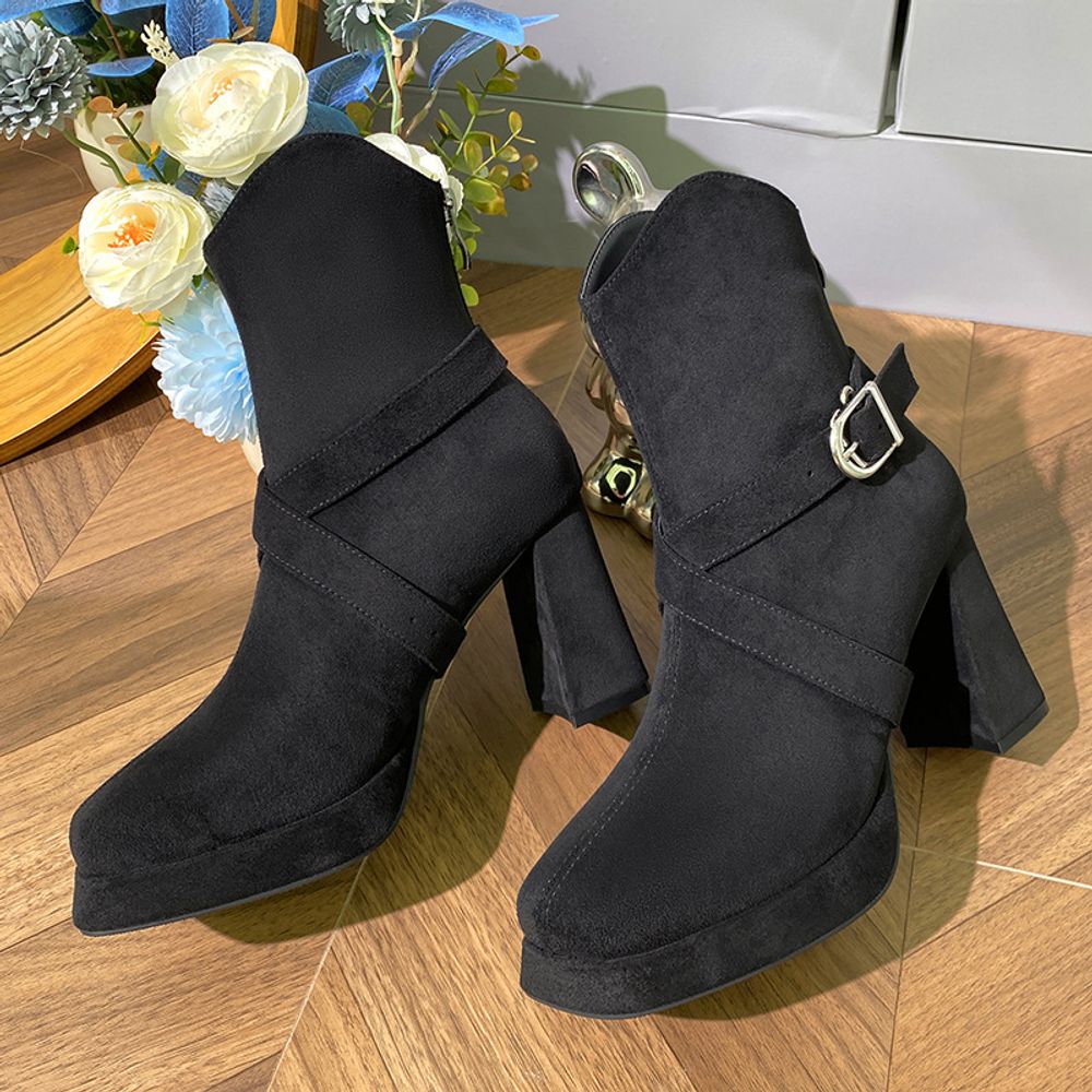 Thick Heeled Suede Ankle Boots