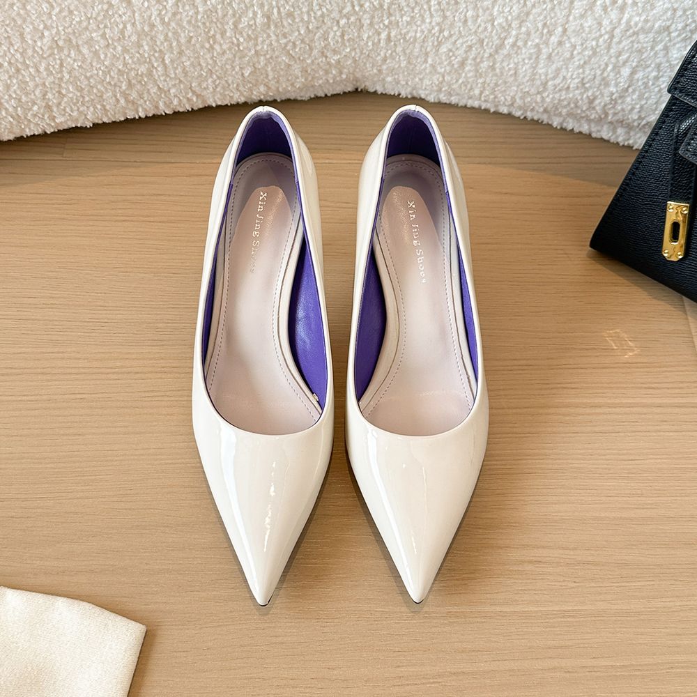 Glossy Pointed Stilletto Heels