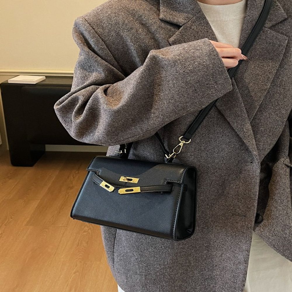 Trendy Crossbody Bag